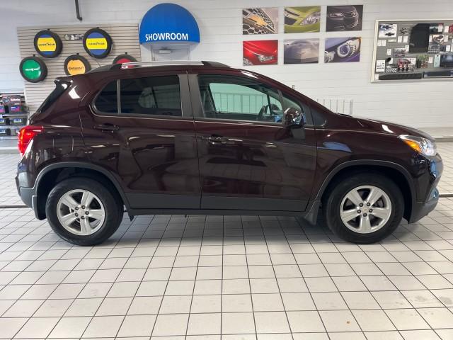 Used 2021 Chevrolet Trax LT with VIN KL7CJLSB9MB315820 for sale in Oregon, OH