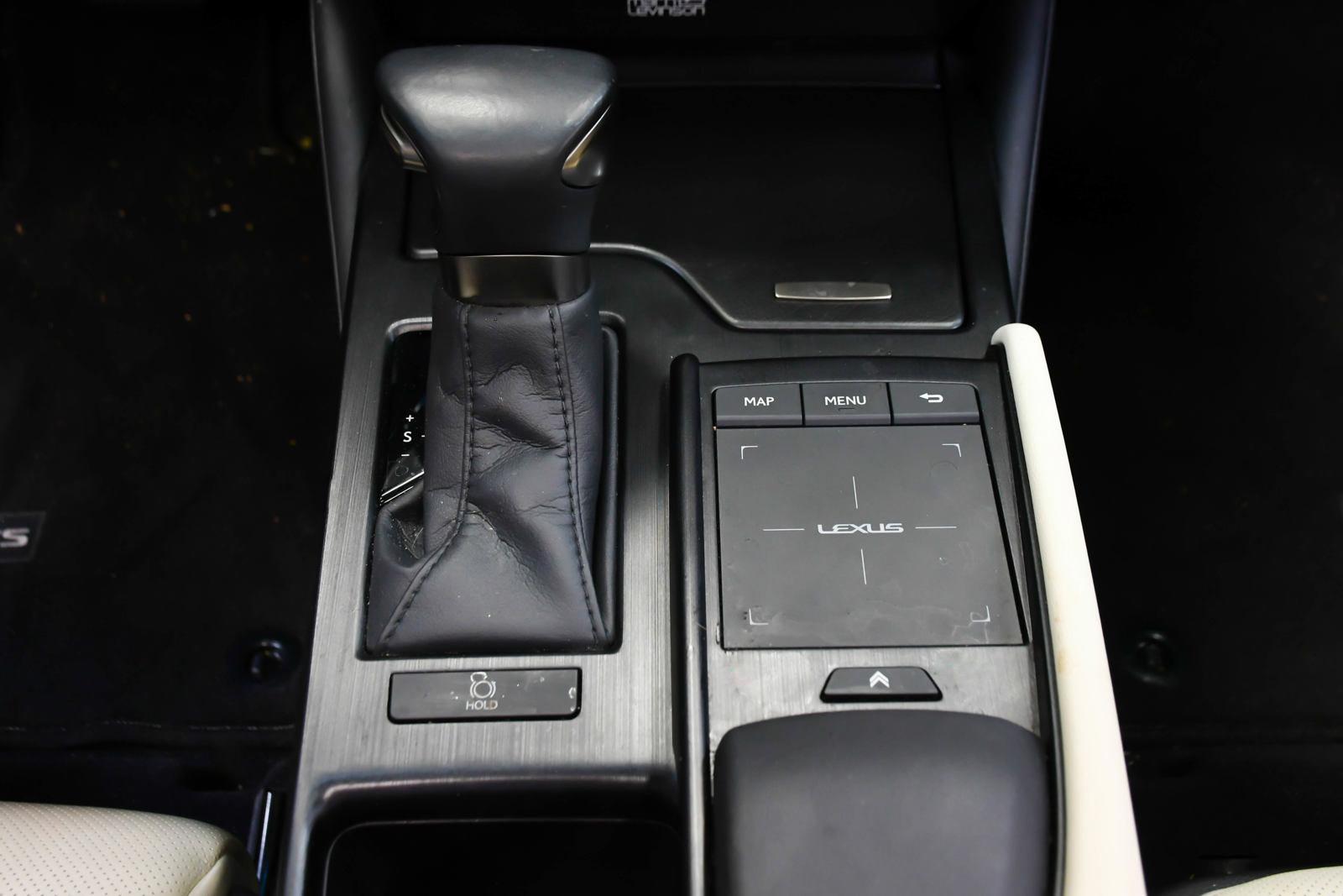 2022 Lexus ES 350 Vehicle Photo in DALLAS, TX 75235