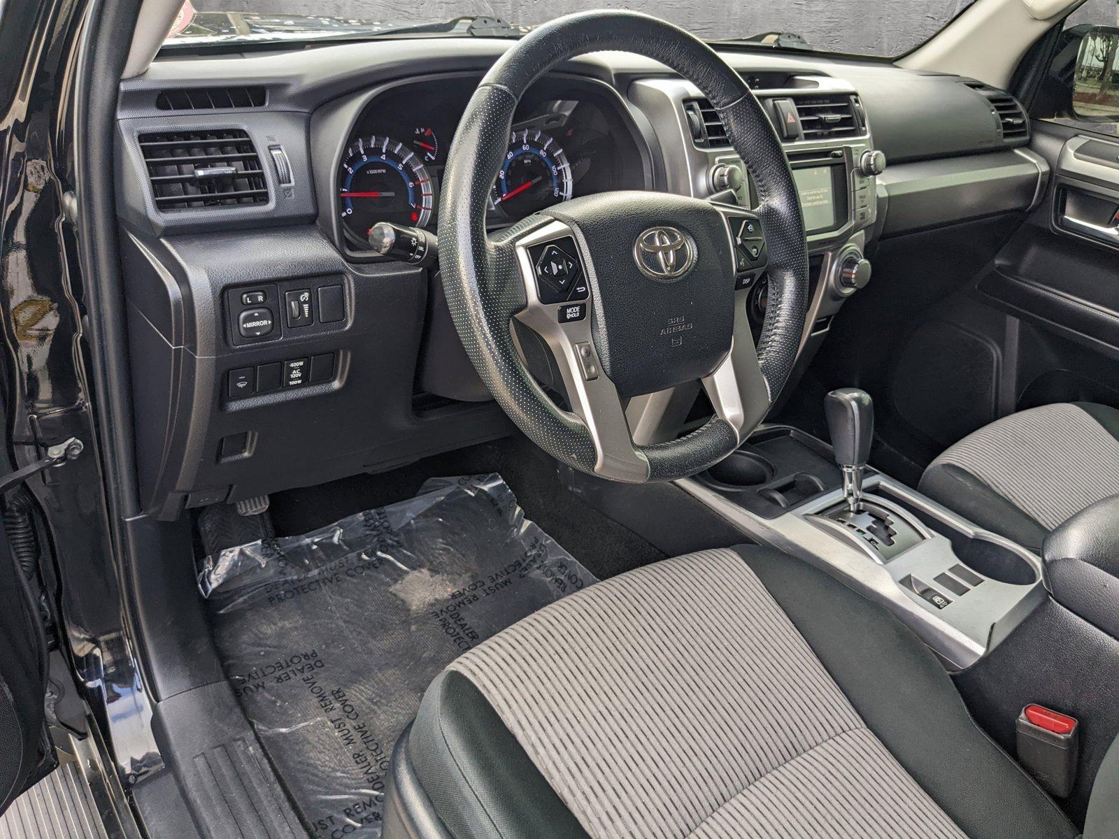 2018 Toyota 4Runner Vehicle Photo in Davie, FL 33331