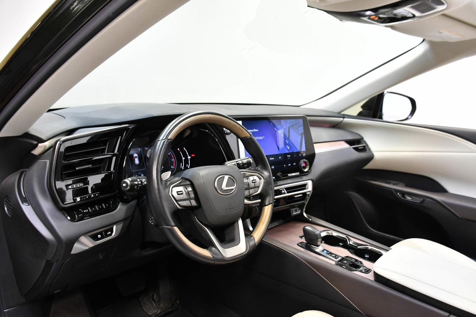 2023 Lexus RX 350 Vehicle Photo in DALLAS, TX 75235