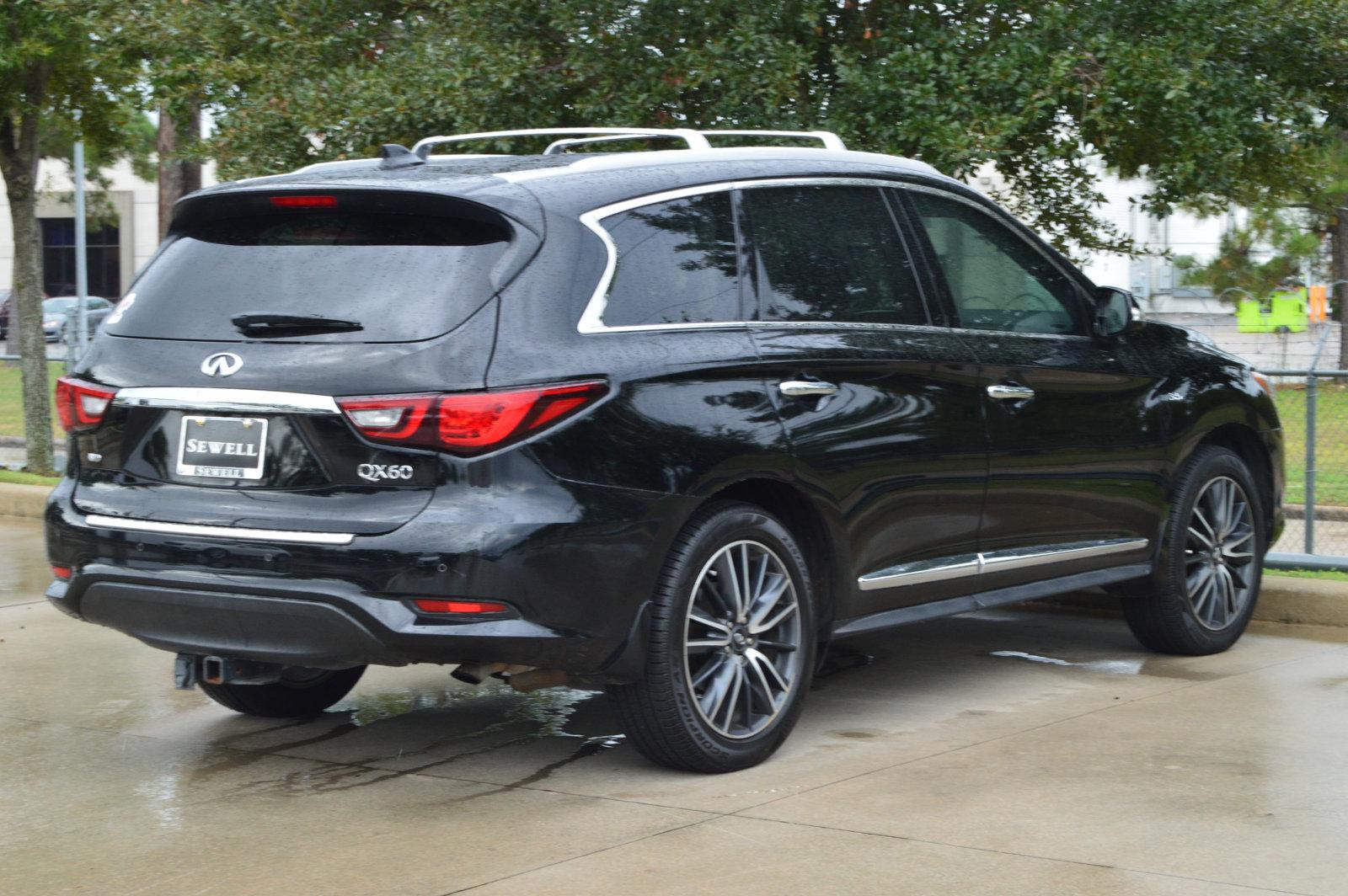 2020 INFINITI QX60 Vehicle Photo in Houston, TX 77090