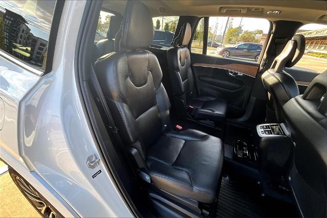 2022 Volvo XC90 Vehicle Photo in Houston, TX 77007