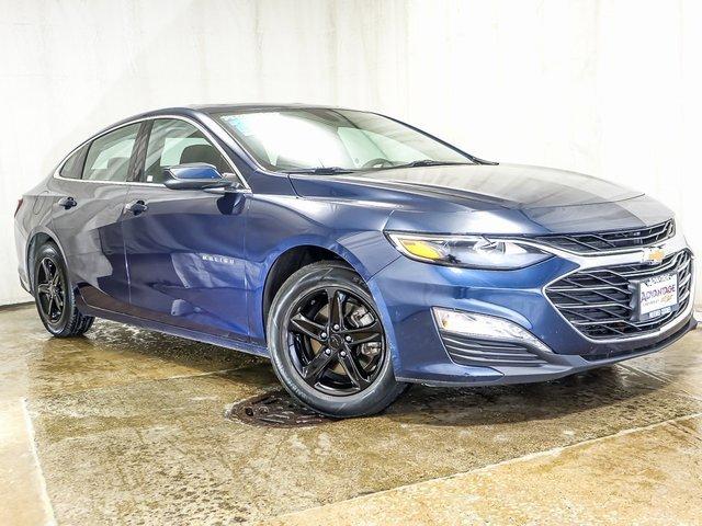 Used 2022 Chevrolet Malibu 1LT with VIN 1G1ZD5ST7NF124019 for sale in Hodgkins, IL