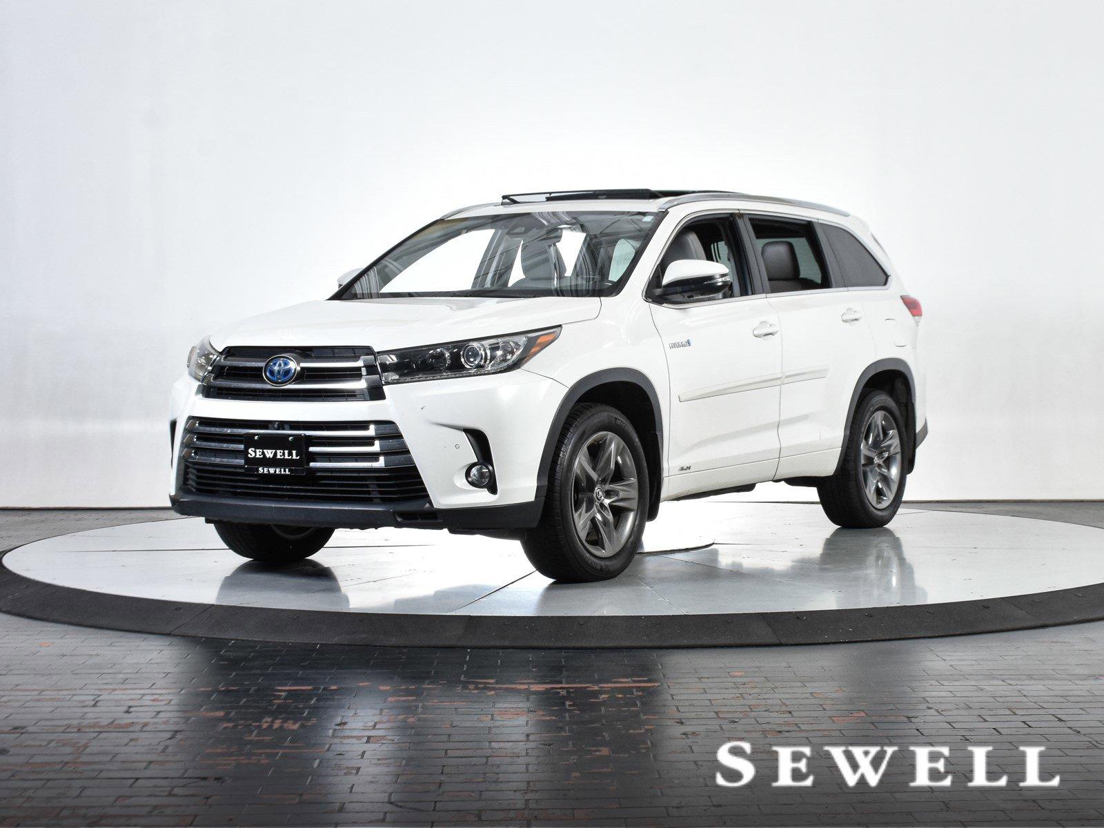 2017 Toyota Highlander Vehicle Photo in DALLAS, TX 75235