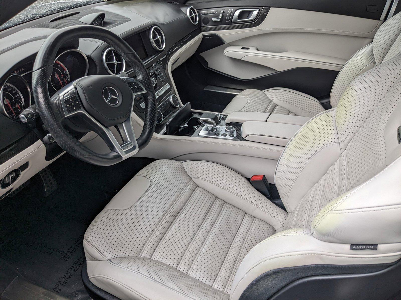 2015 Mercedes-Benz SL-Class Vehicle Photo in Tampa, FL 33614