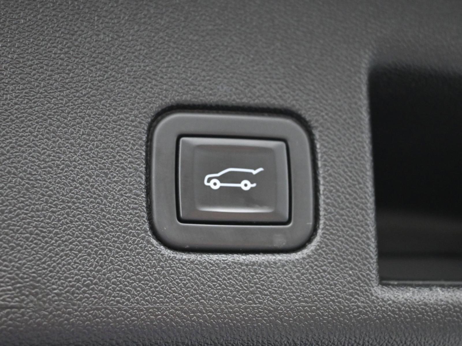 2020 Chevrolet Equinox Vehicle Photo in Cedar Rapids, IA 52402