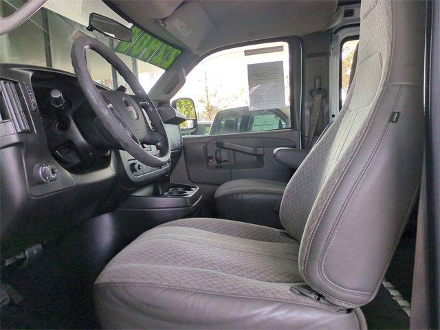 2016 GMC Savana Cargo Van Vehicle Photo in PASADENA, CA 91107-3803