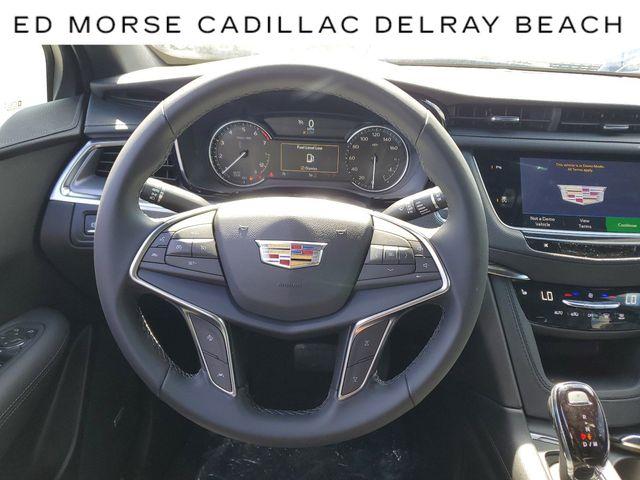 2024 Cadillac XT5 Vehicle Photo in DELRAY BEACH, FL 33483-3294