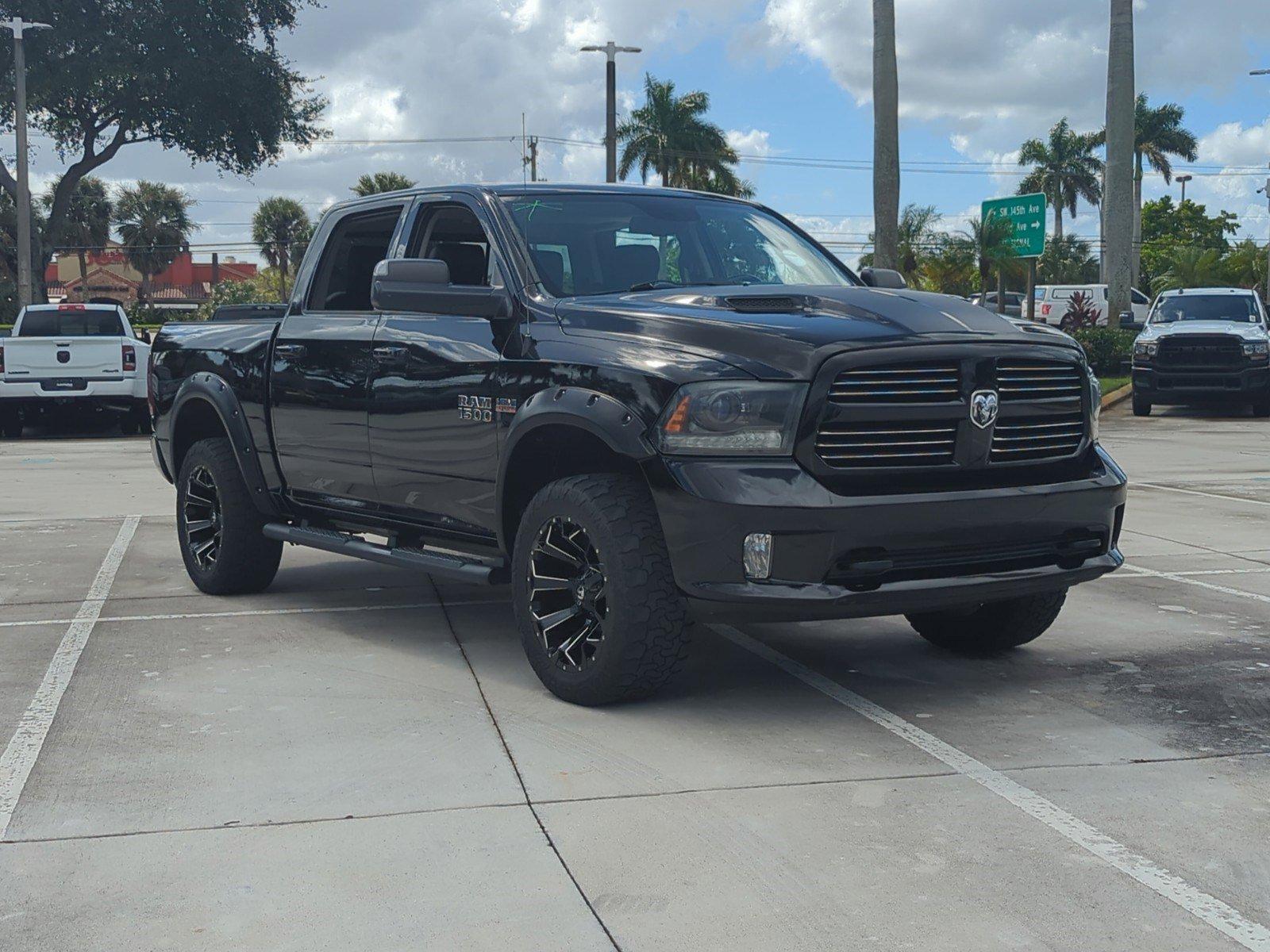 2015 Ram 1500 Vehicle Photo in Pembroke Pines, FL 33027