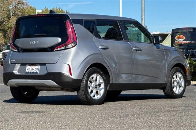 2023 Kia Soul Vehicle Photo in ELK GROVE, CA 95757-8703