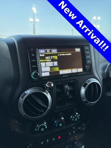 2013 Jeep Wrangler Unlimited Vehicle Photo in Puyallup, WA 98371