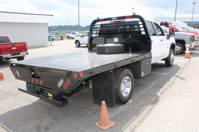 2024 Chevrolet Silverado 3500 HD Chassis Cab Vehicle Photo in SAINT CLAIRSVILLE, OH 43950-8512