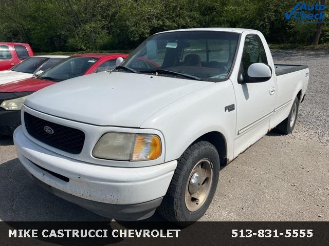 1998 Ford F-150 Vehicle Photo in MILFORD, OH 45150-1684