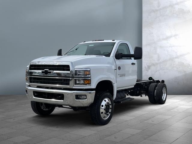 IOWA CITY White 2024 Chevrolet Silverado 5500 HD: New Truck for Sale