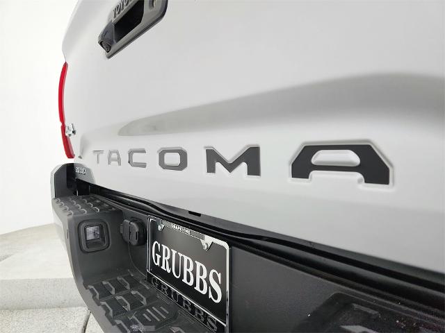 2023 Toyota Tacoma 4WD Vehicle Photo in Grapevine, TX 76051