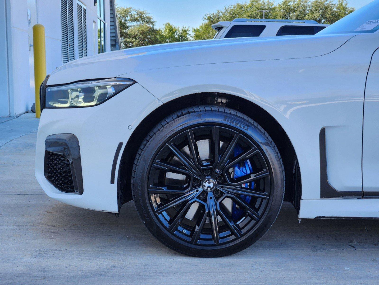 2022 BMW 740i Vehicle Photo in PLANO, TX 75024