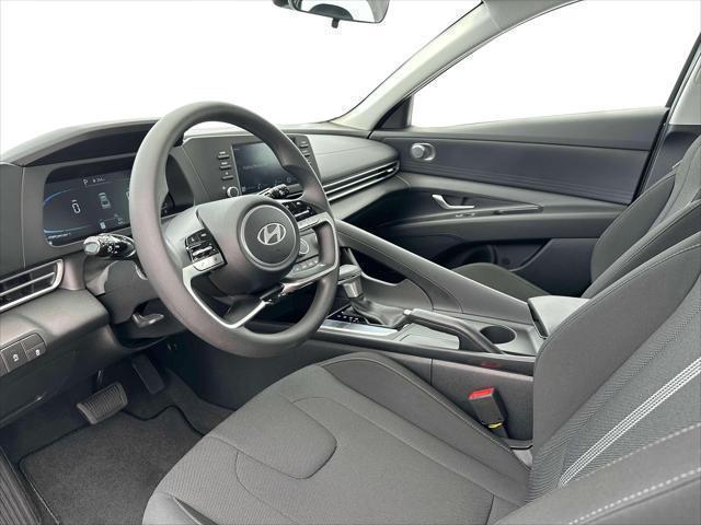 2024 Hyundai ELANTRA Vehicle Photo in Merrillville, IN 46410-5311