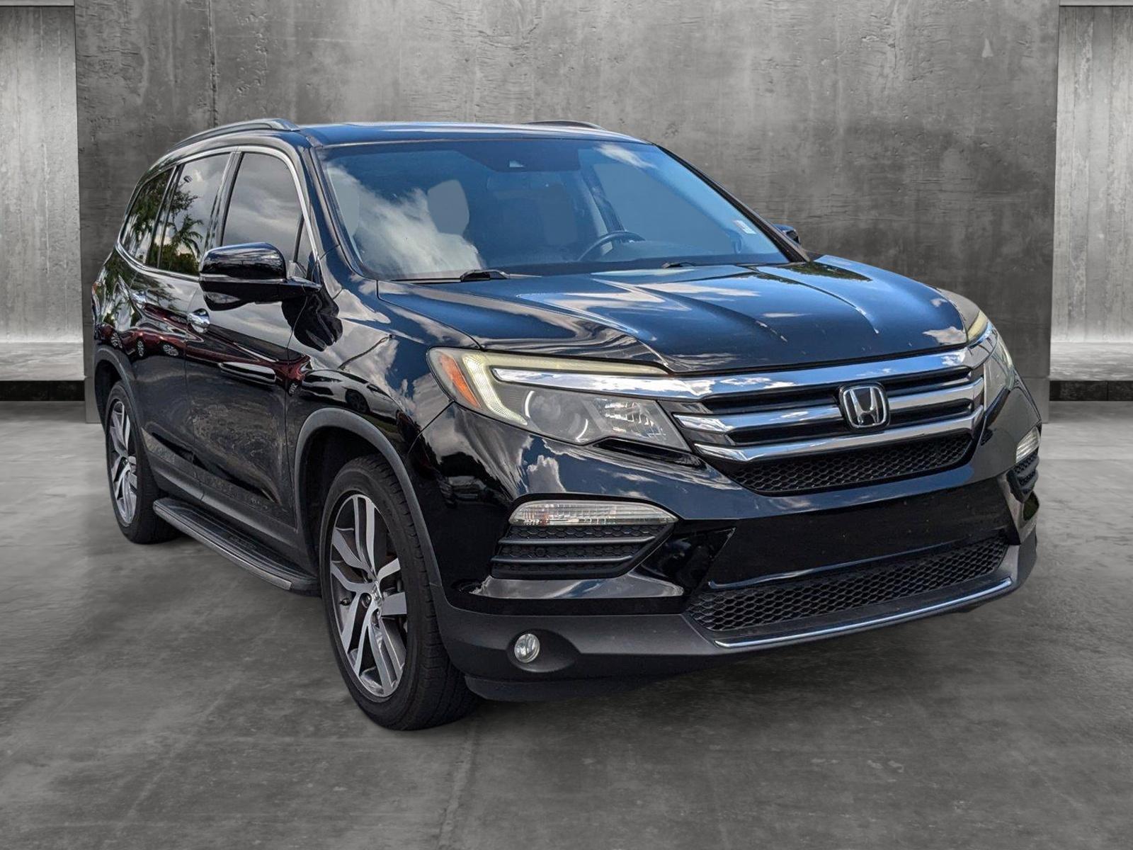 2018 Honda Pilot Vehicle Photo in Miami, FL 33015