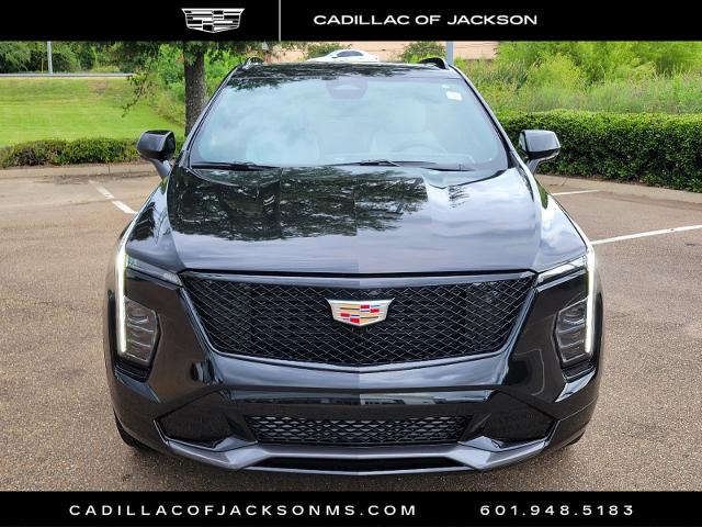 2024 Cadillac XT4 Vehicle Photo in RIDGELAND, MS 39157-4406