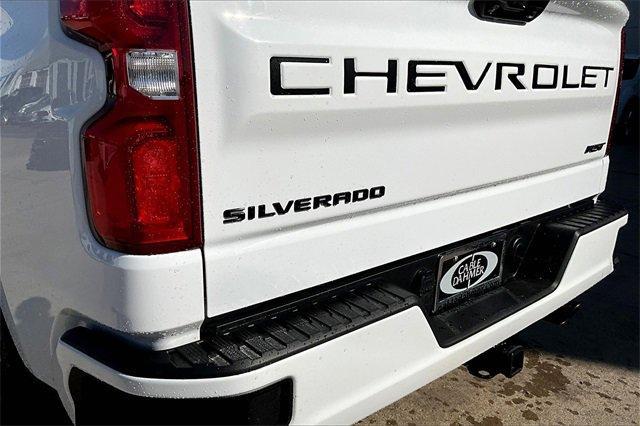 2024 Chevrolet Silverado 1500 Vehicle Photo in TOPEKA, KS 66609-0000