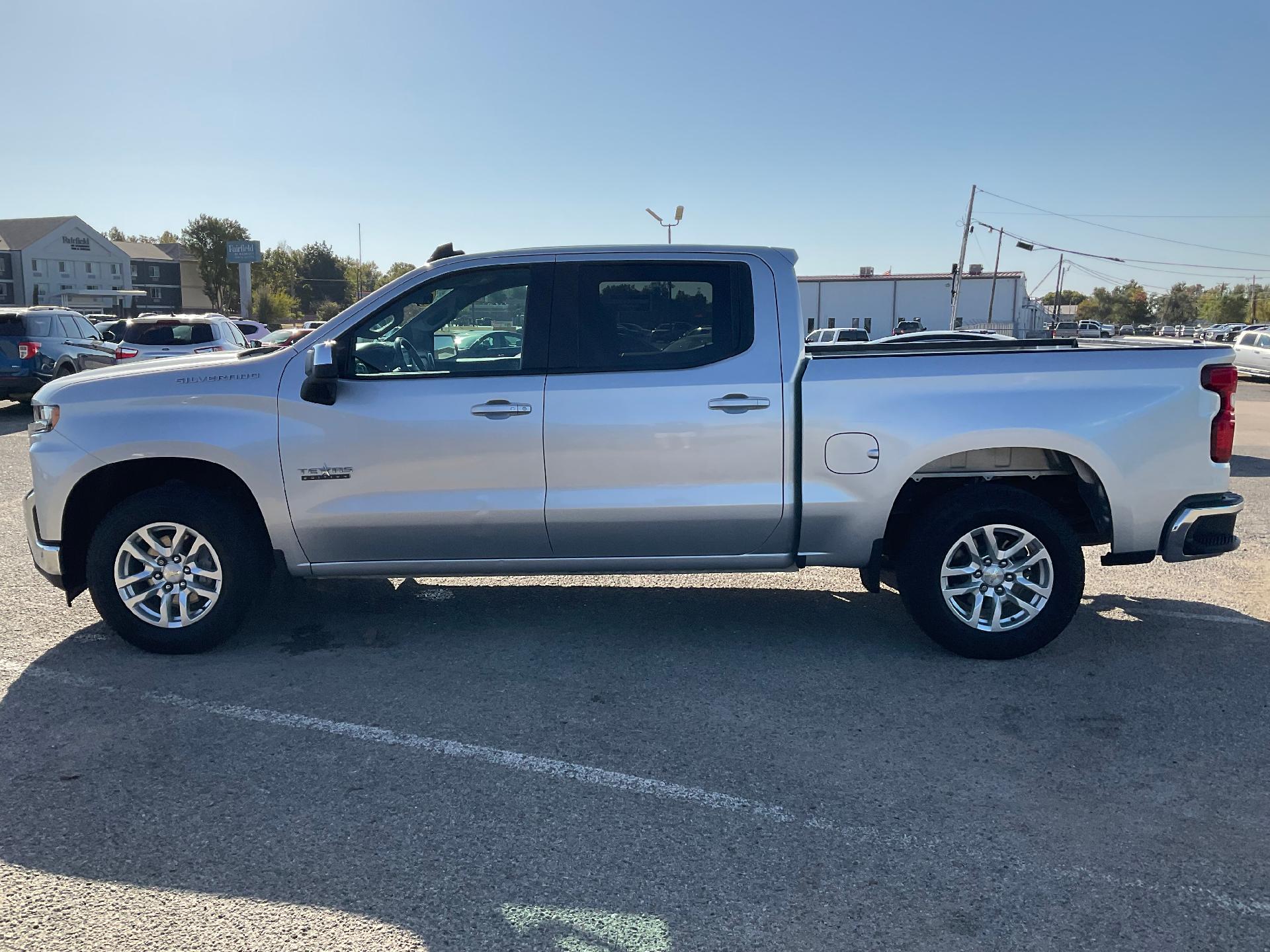 2020 Chevrolet Silverado 1500 Vehicle Photo in PONCA CITY, OK 74601-1036