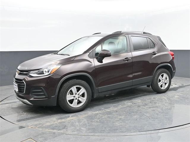 Used 2021 Chevrolet Trax LT with VIN KL7CJPSM9MB371149 for sale in Grafton, WV