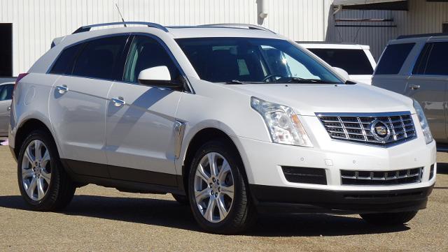 Used 2014 Cadillac SRX Luxury Collection with VIN 3GYFNBE36ES632568 for sale in Tupelo, MS
