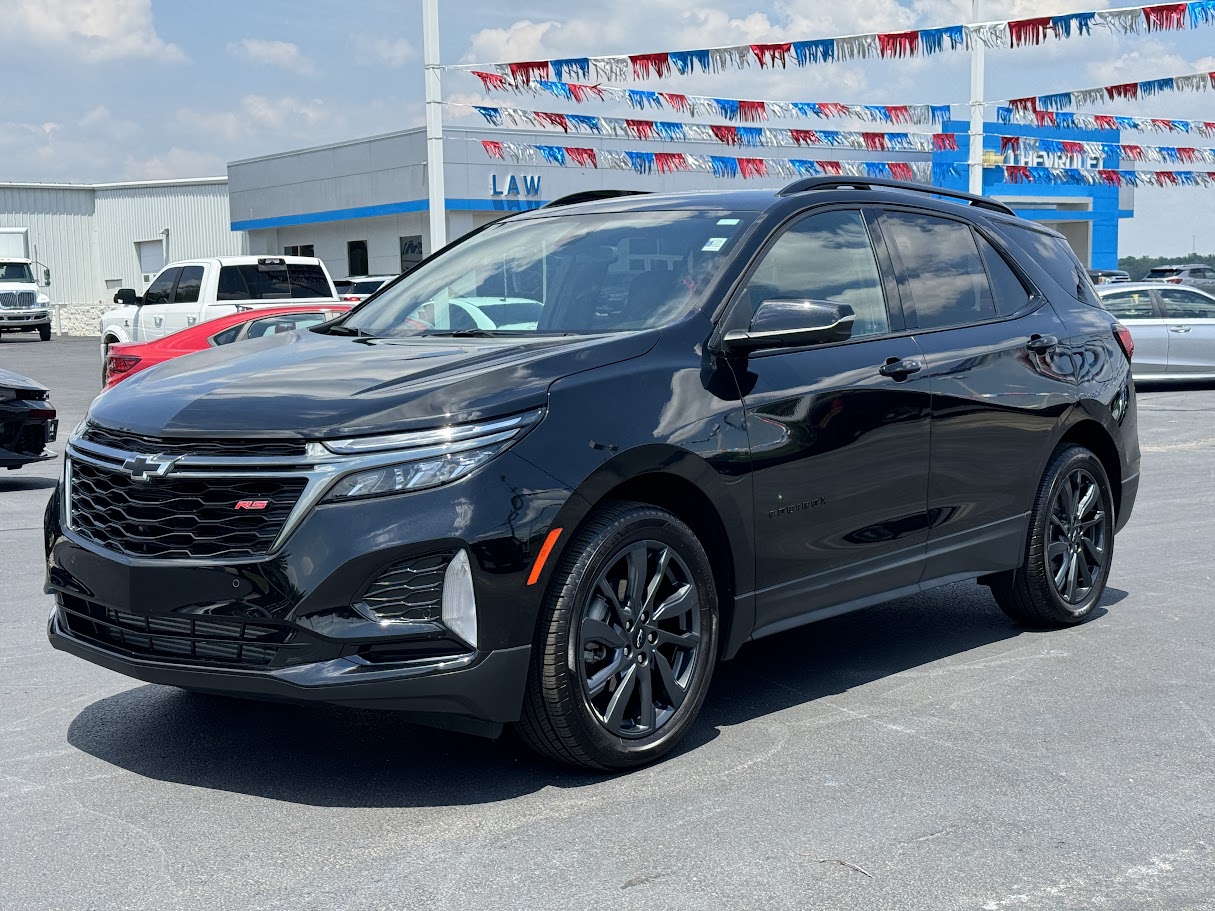 2022 Chevrolet Equinox Vehicle Photo in BOONVILLE, IN 47601-9633