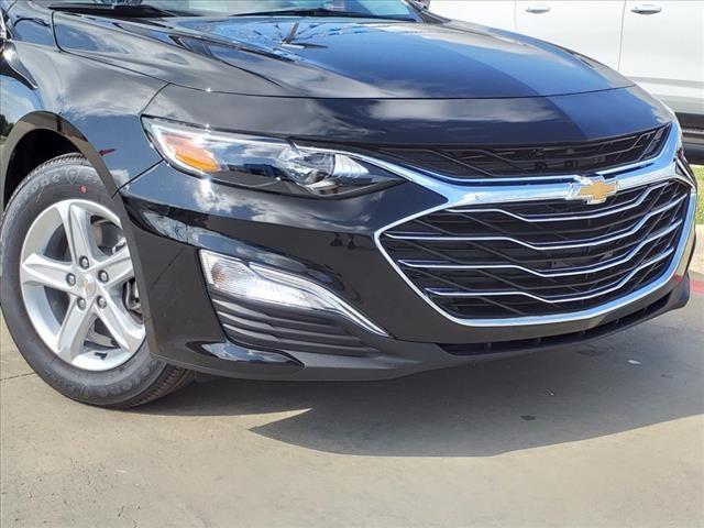 2025 Chevrolet Malibu Vehicle Photo in ELGIN, TX 78621-4245