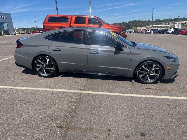 2022 Hyundai SONATA Vehicle Photo in Jackson, OH 45640-9766