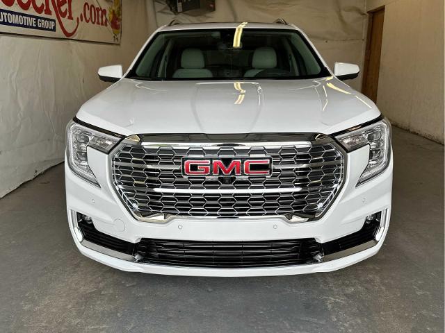 2024 GMC Terrain Vehicle Photo in RED SPRINGS, NC 28377-1640