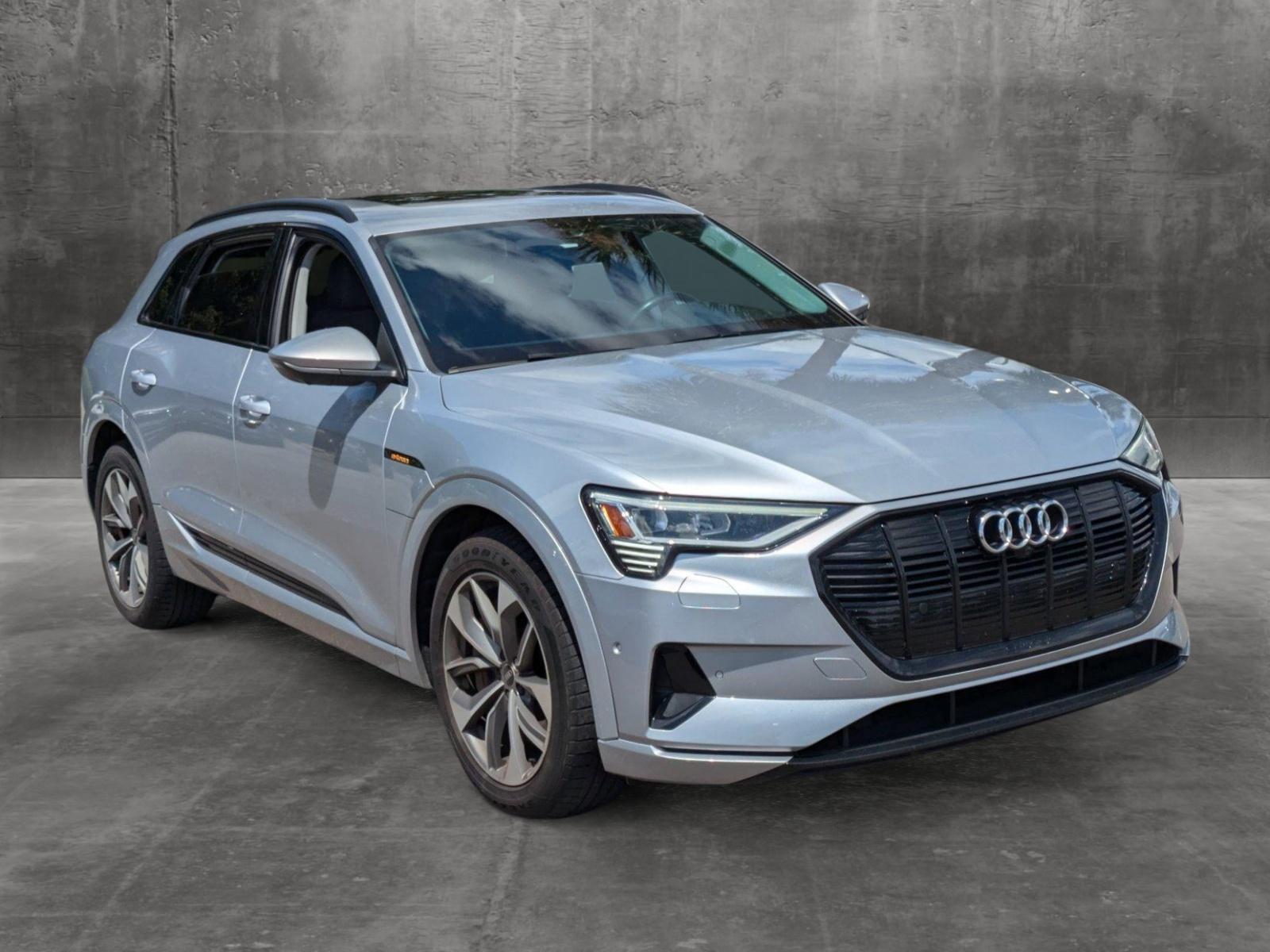 2021 Audi e-tron Vehicle Photo in Sarasota, FL 34231