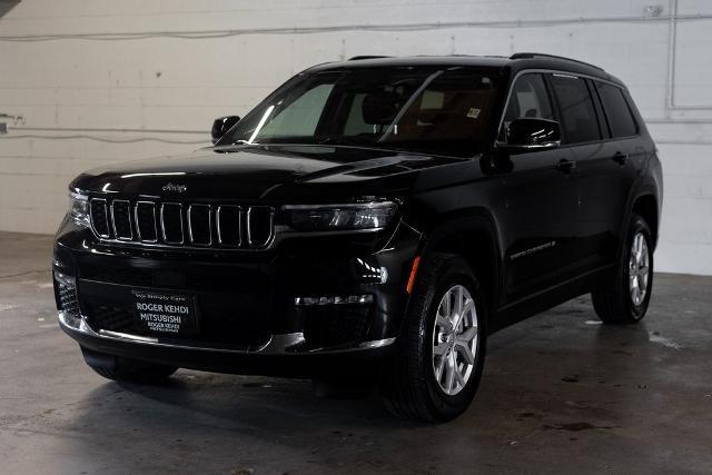 2022 Jeep Grand Cherokee L Vehicle Photo in Tigard, OR 97223