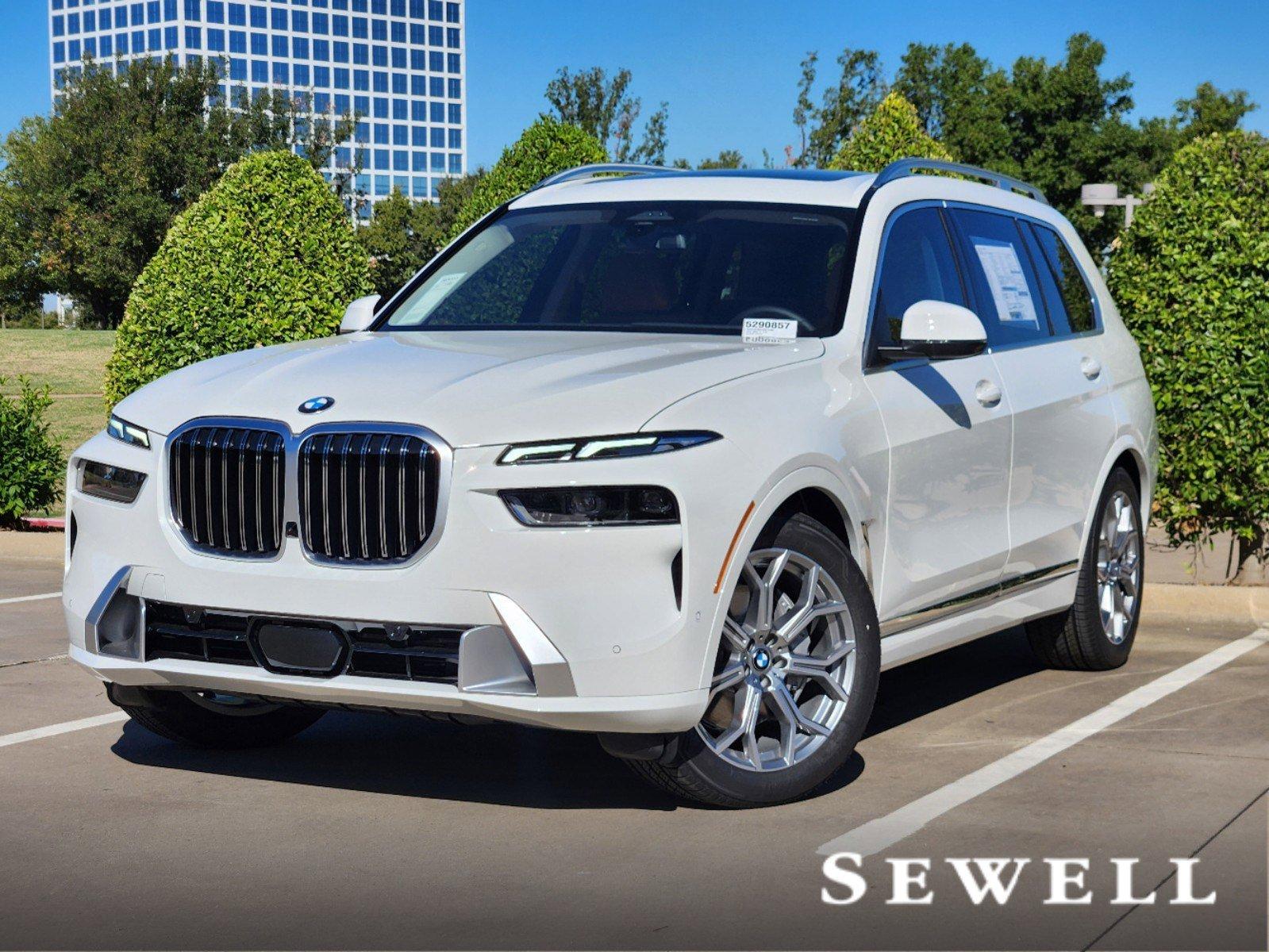 2025 BMW X7 xDrive40i Vehicle Photo in PLANO, TX 75024