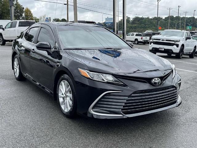 2021 Toyota Camry Vehicle Photo in ALCOA, TN 37701-3235