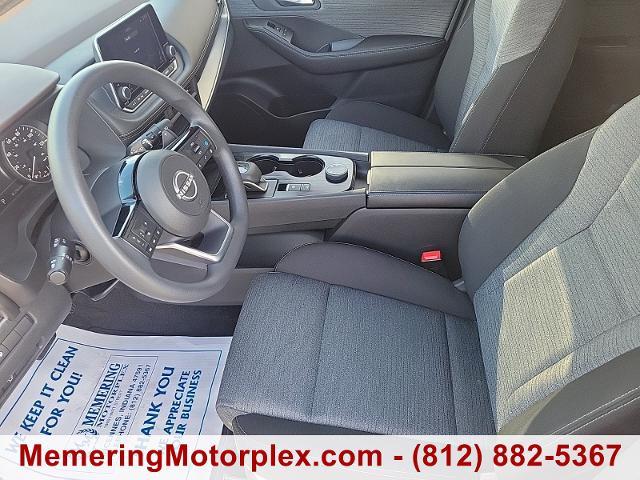 2023 Nissan Rogue Vehicle Photo in VINCENNES, IN 47591-5519