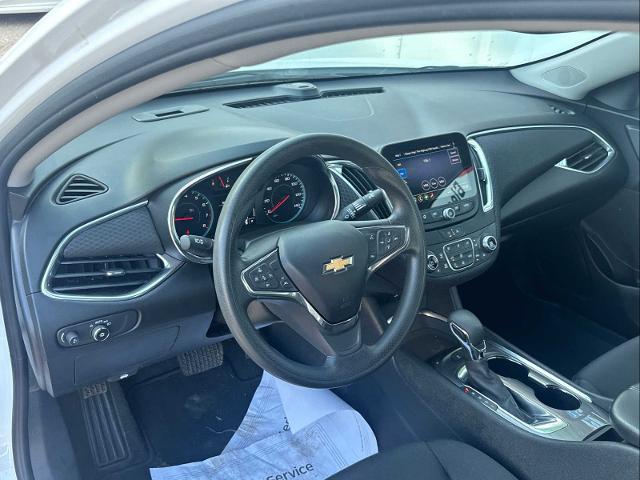 2021 Chevrolet Malibu Vehicle Photo in DUNN, NC 28334-8900