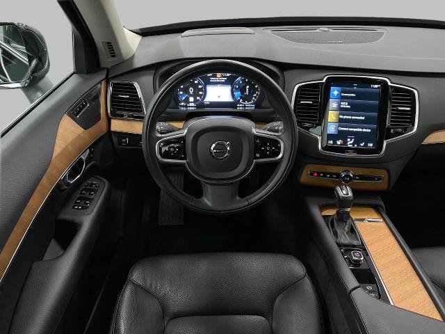 2022 Volvo XC90 Vehicle Photo in Appleton, WI 54913