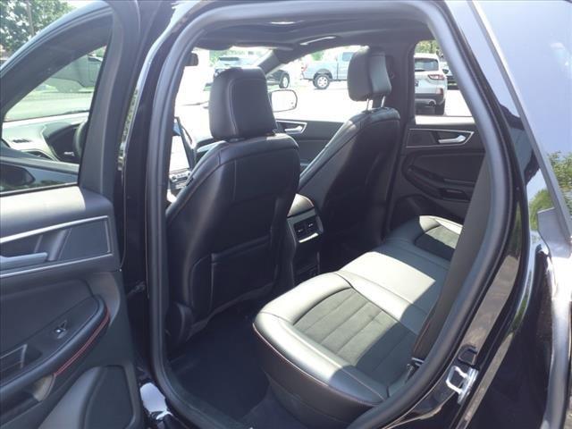 2024 Ford Edge Vehicle Photo in Plainfield, IL 60586