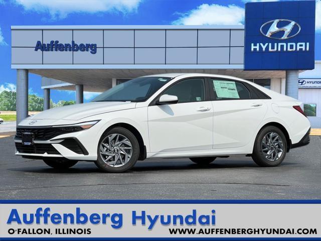 2024 Hyundai ELANTRA Hybrid Vehicle Photo in O'Fallon, IL 62269