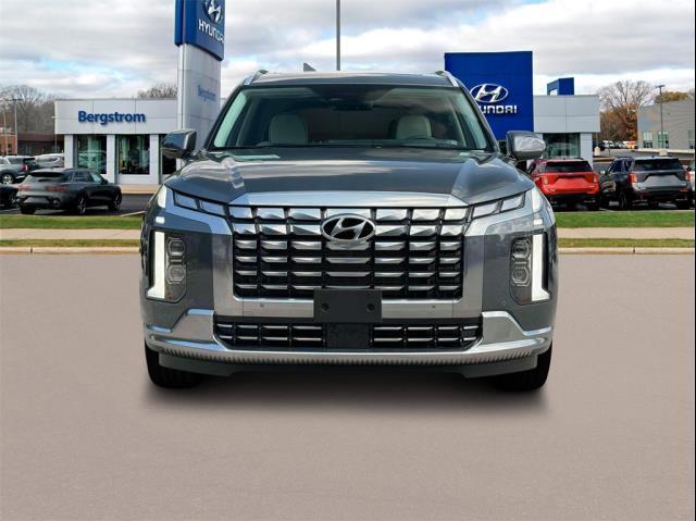 2025 Hyundai PALISADE Vehicle Photo in Green Bay, WI 54304