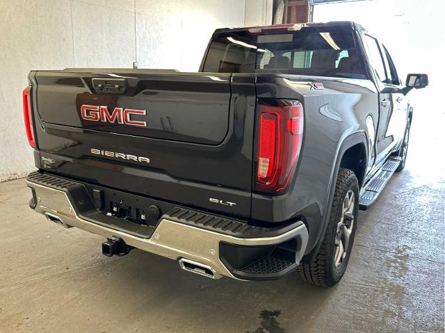 2024 GMC Sierra 1500 Vehicle Photo in RED SPRINGS, NC 28377-1640