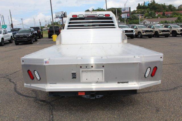 2024 Chevrolet Silverado 3500 HD Chassis Cab Vehicle Photo in SAINT CLAIRSVILLE, OH 43950-8512