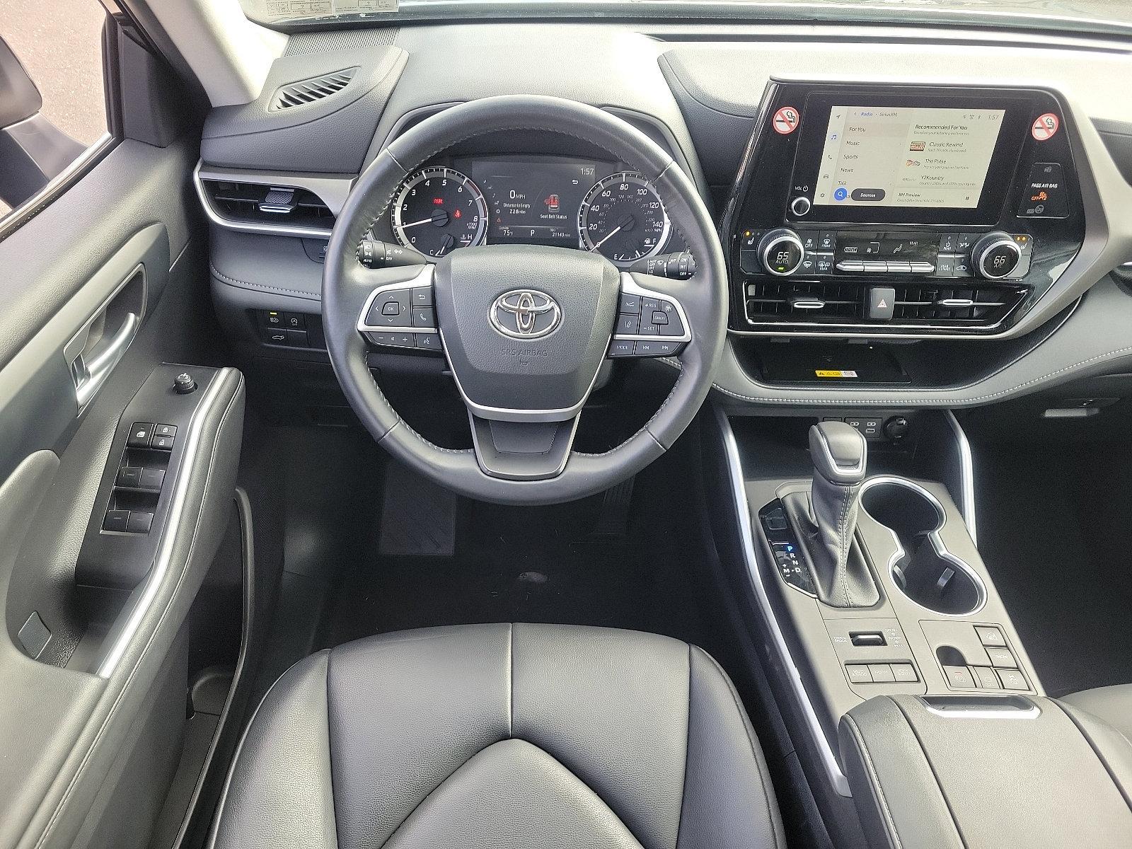 2023 Toyota Highlander Vehicle Photo in Trevose, PA 19053