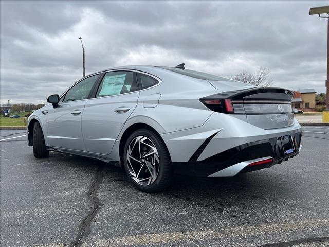 2025 Hyundai SONATA Vehicle Photo in O'Fallon, IL 62269