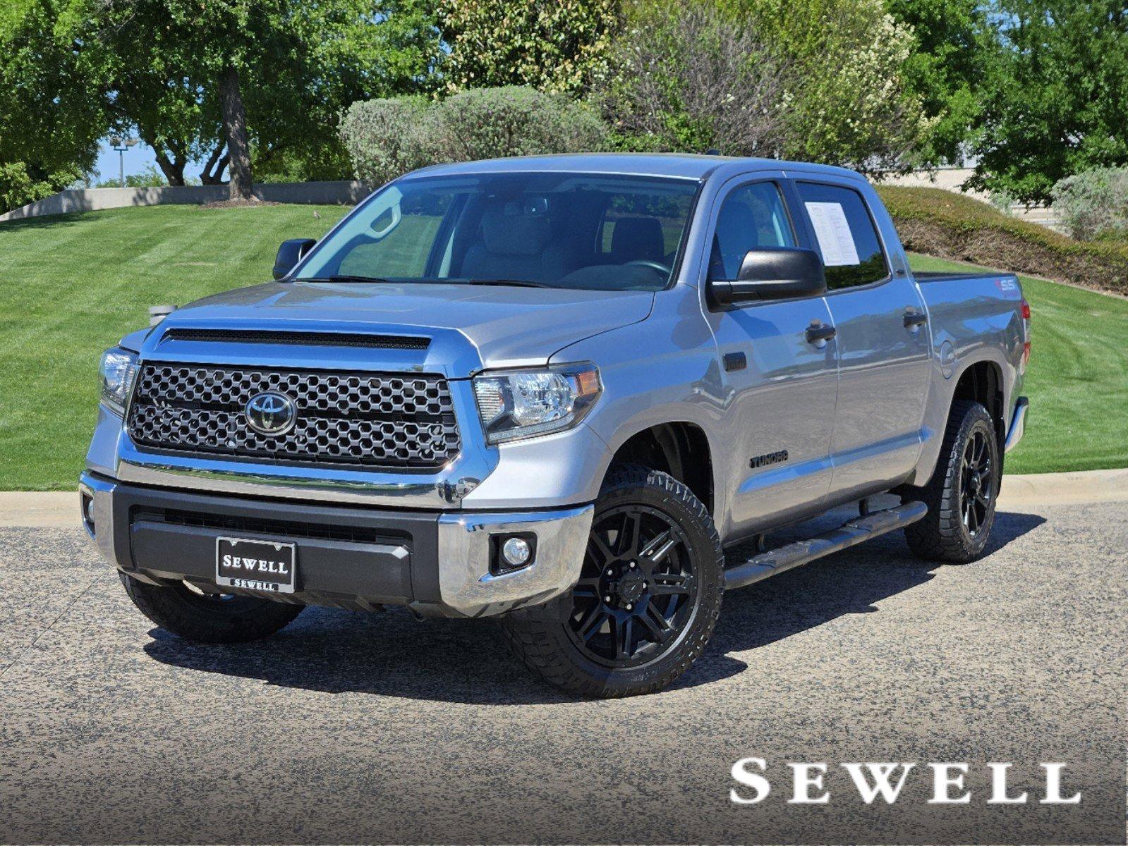 2020 Toyota Tundra 2WD Vehicle Photo in FORT WORTH, TX 76132