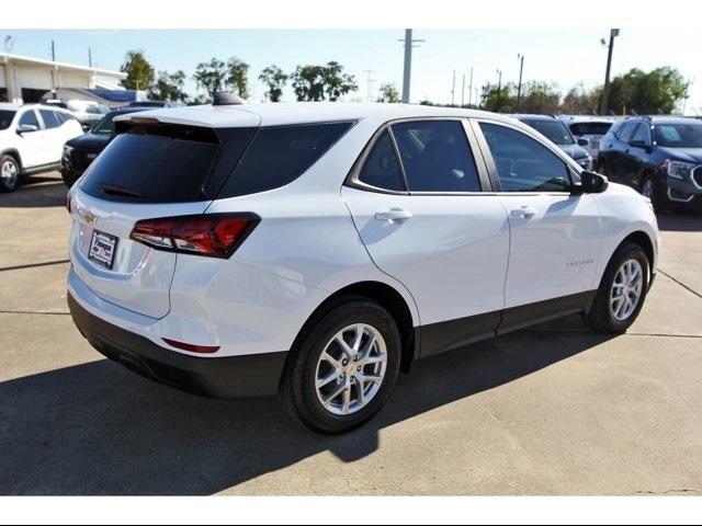 2024 Chevrolet Equinox Vehicle Photo in ROSENBERG, TX 77471-5675