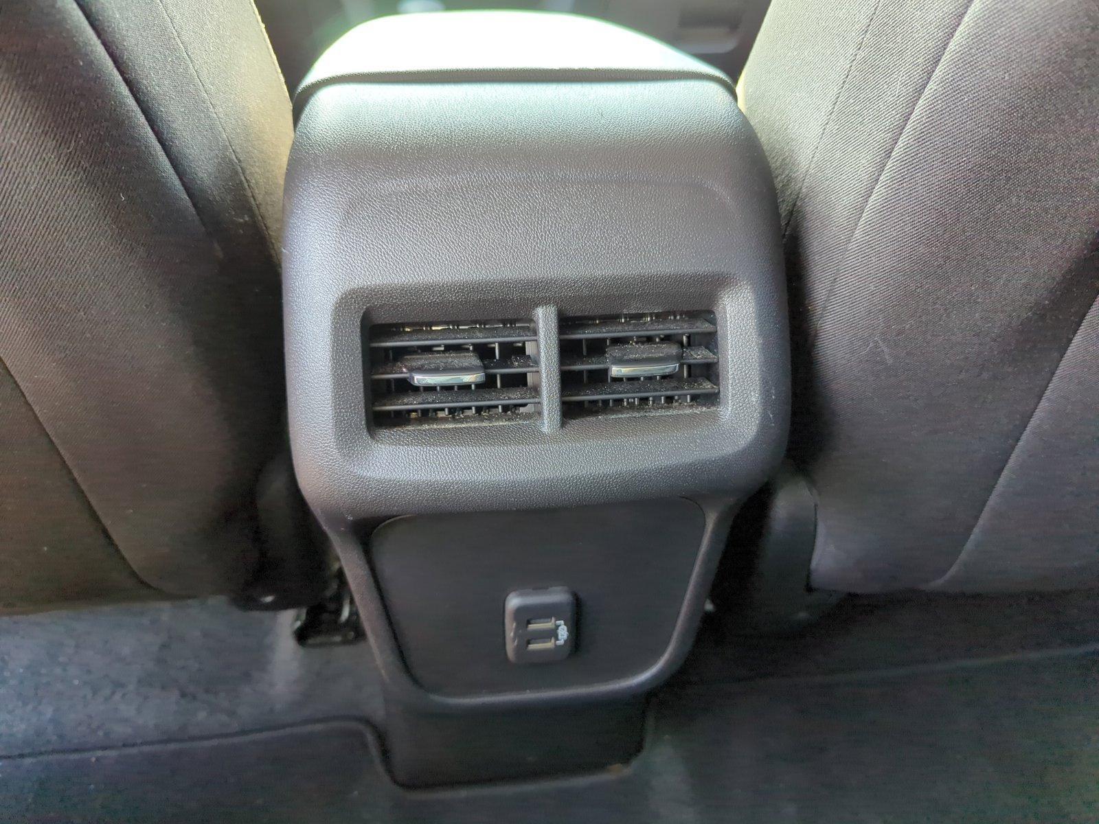 2022 Chevrolet Equinox Vehicle Photo in Memphis, TN 38133