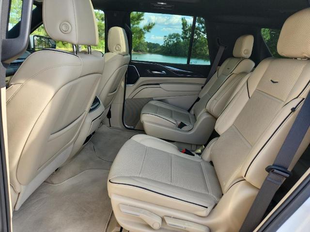 2023 Cadillac Escalade Vehicle Photo in AUBURN, AL 36830-7007