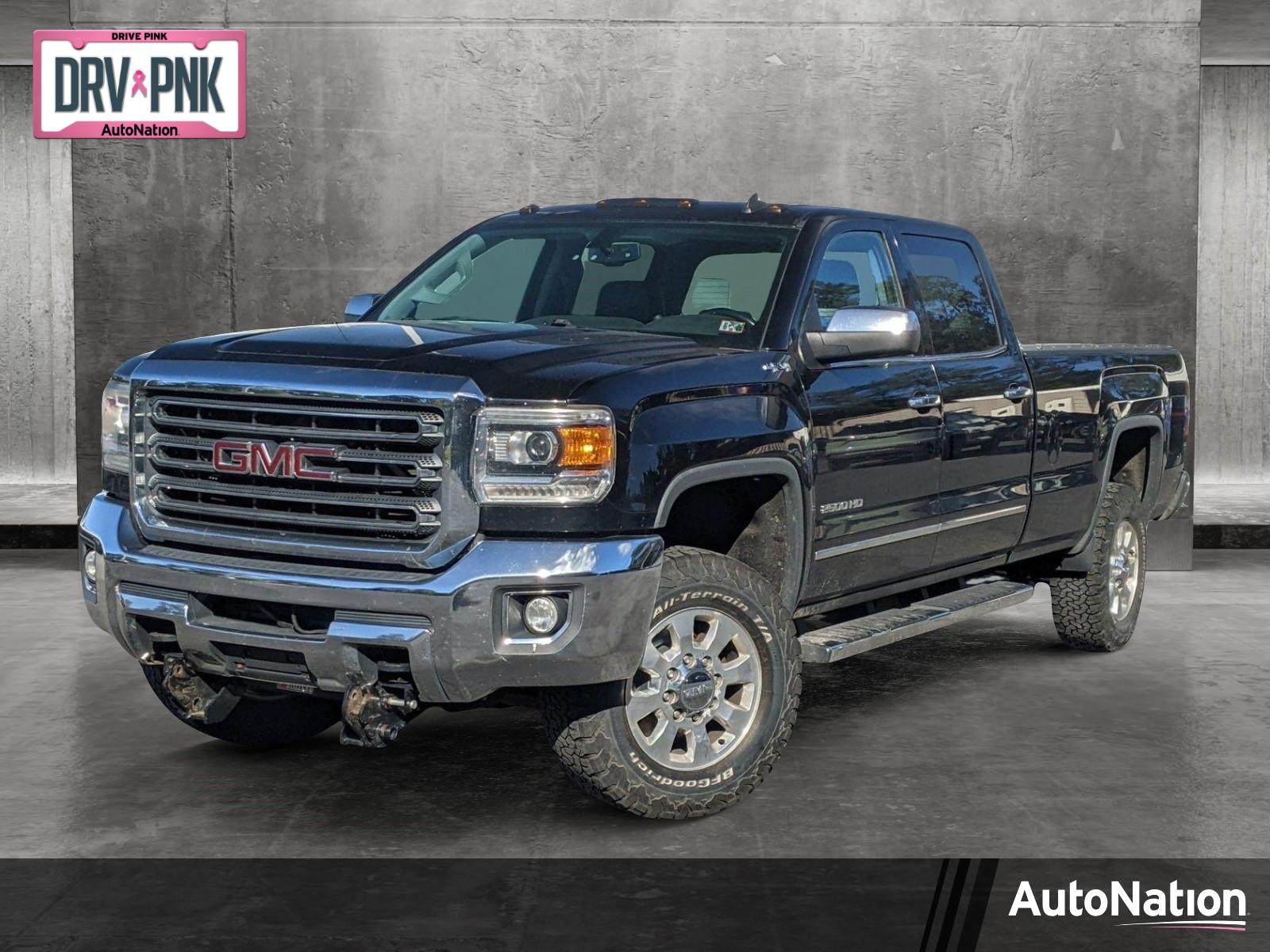 2015 GMC Sierra 2500HD Vehicle Photo in TIMONIUM, MD 21093-2300